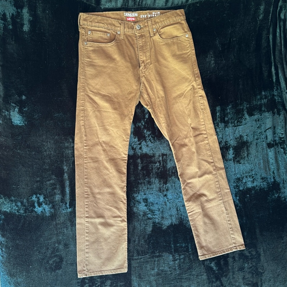 Levi jeans